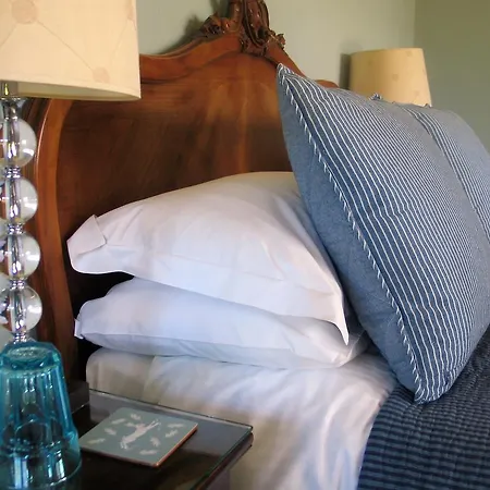 Ednovean Farm Bed & Breakfast